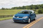 Volkswagen Golf TSI 5-Door 2017 года (NA)